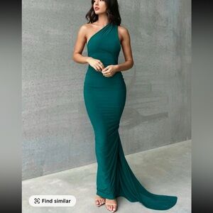One-Shoulder Green Dress